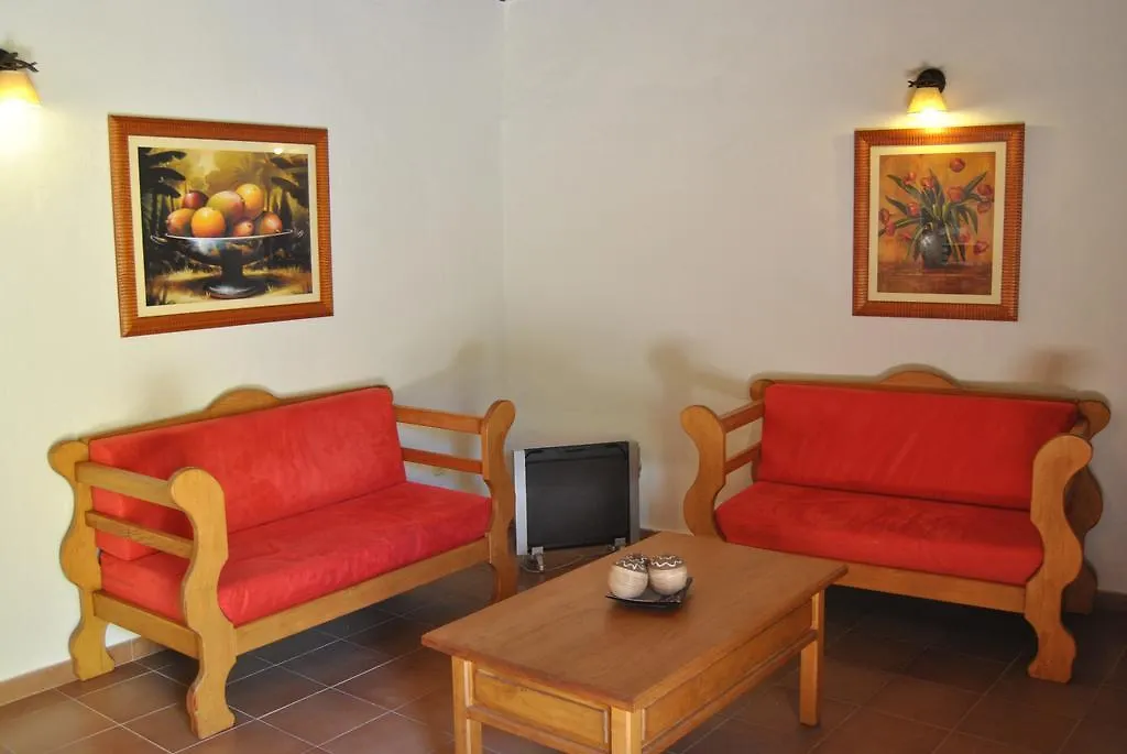 Casa Rural La Aldaba-1